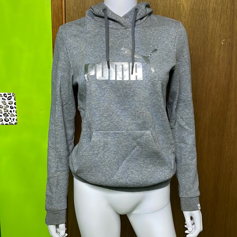 NWOT Puma hoodie